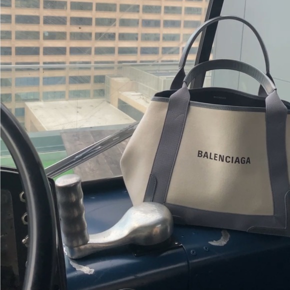 Authentic Balenciaga mini Tote. - Picture 1 of 5